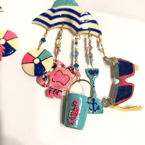 Lunch at the Ritz Beach Theme Earrings - Picture 7 of 8